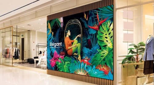 pl-feature-always-on--space-saving-solution-with-extreme-narrow-bezels-536770258.jpg